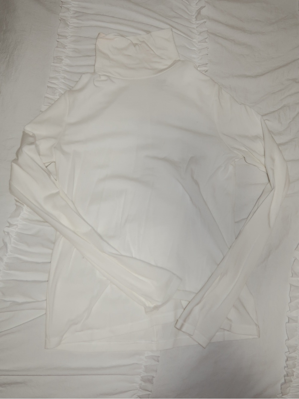 GAP White Turtleneck Long Sleeve Top
